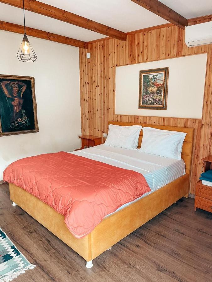 Guesthouse Lord Byron Tepelene Ngoại thất bức ảnh