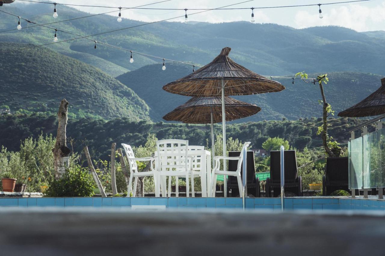 Guesthouse Lord Byron Tepelene Ngoại thất bức ảnh